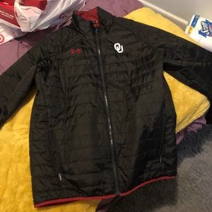 Men’s Under Armour Jacket. Size XL